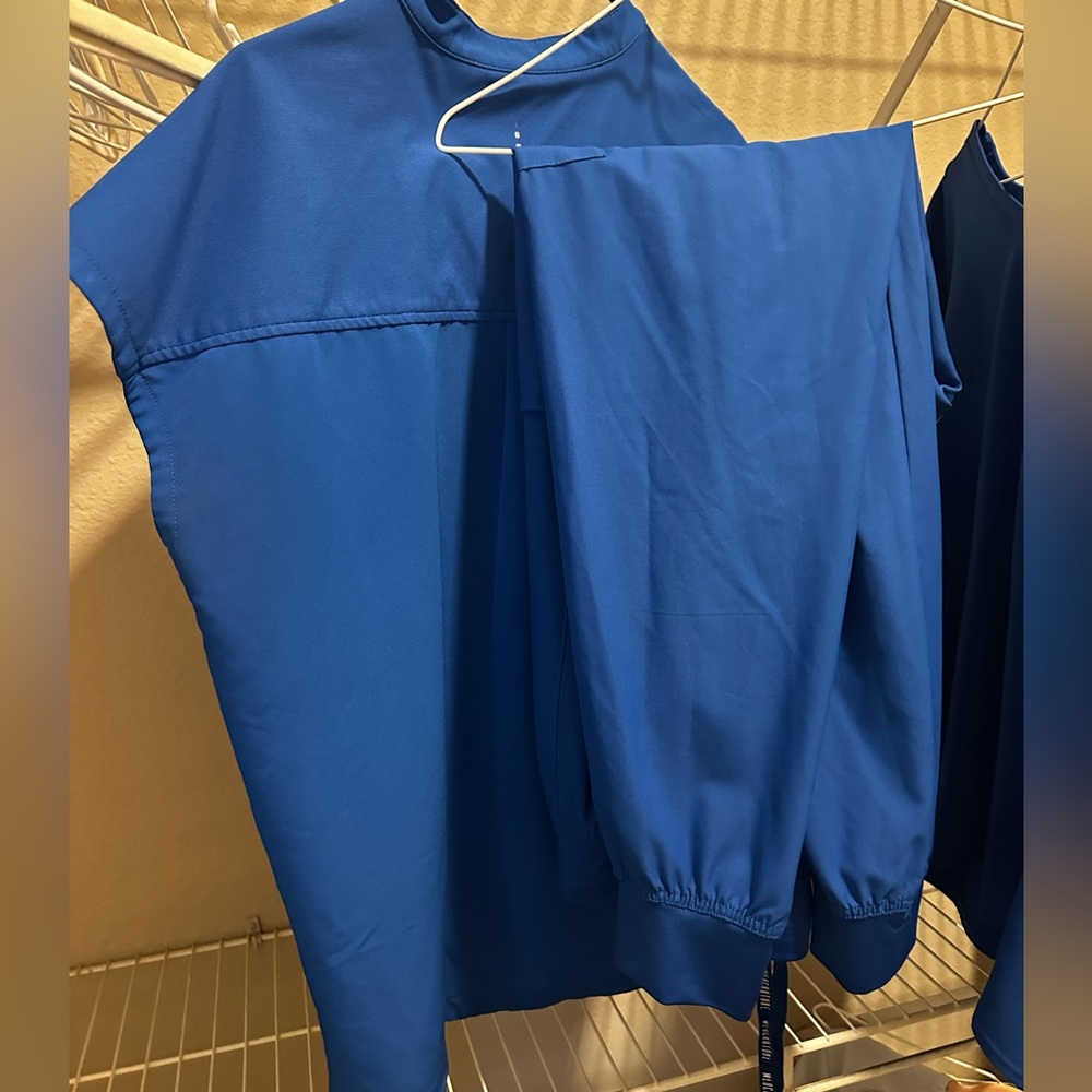 Royal blue size L med couture jogger set